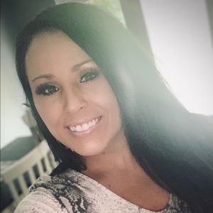 Meet your Posher, Lindsey